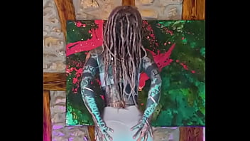 Do you like my outfit heart if you like it comment if you want to see me making yoga in itshare if you want me