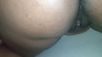 Enchendo o cu da milf de porra