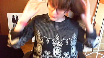 Nonton Bathroom Floor Blues - Big Pee On The Floor thumbnail