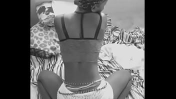 Ghana most hot and famous twerker girl in town