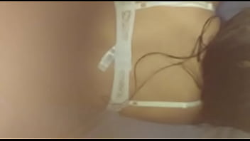 Dando gostoso de fio dental