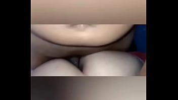 Casal amador experimenta o prazer do sexo anal