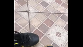 Quem curte pés aí #malefeet #feetboy #masterfeet #boy #cashslave #masterslave #master #gayhot #findom #rtalphas #humana