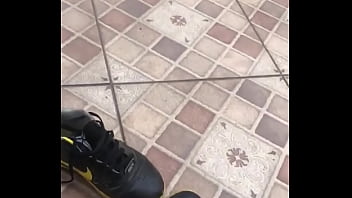 Quem curte pés aí #malefeet #feetboy #masterfeet #boy #cashslave #masterslave #master #gayhot #findom #rtalphas #humana