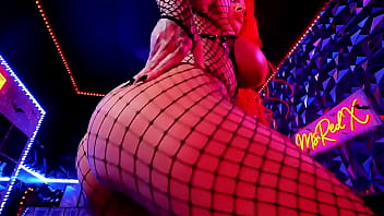 I need a face to grind on