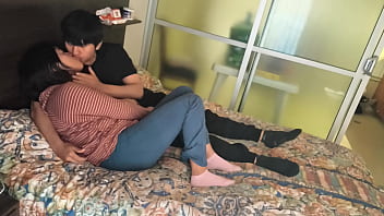 Queria una muestra de semen mi amiga cristiana de 18 años estudia medicina y antes de sus clases tenemos sexo