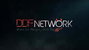 Succumbed to sexy toe sucking and foot fucking