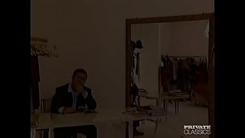 Magela fucks with the shop assistant in the changing room