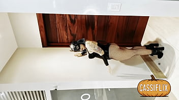 Catwoman teve a buceta toda arrombada pelo vilão da cidade