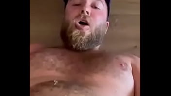 Who’s betting on a white christmas ️️