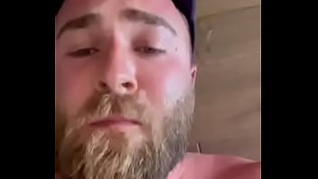 Who’s betting on a white christmas ️️