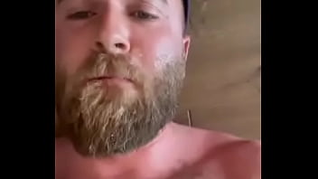 Who’s betting on a white christmas ️️