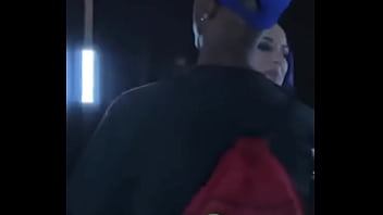 Met cuckoldressv at splash holy fuck she's sexy and her ass is hidden she couldn't even find it lmaooooo bullsandqueens