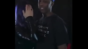 Met cuckoldressv at splash holy fuck she's sexy and her ass is hidden she couldn't even find it lmaooooo bullsandqueens