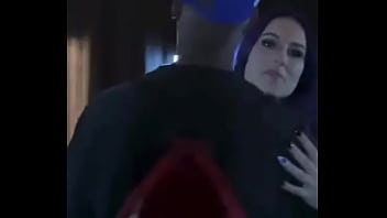 Met cuckoldressv at splash holy fuck she's sexy and her ass is hidden she couldn't even find it lmaooooo bullsandqueens