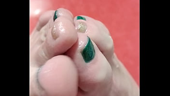 Lick my toes