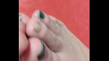 Lick my toes