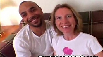 Mom w big tits trys black cock in mature interracial video