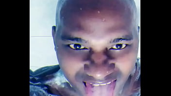 Rickvjr watch dozens of vídeos and see 1 000 photos inside solo & masturbation follow me to see