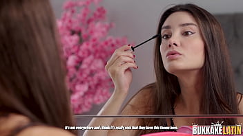 Bukkake latin victoria camargo brasilera ninfomana recibe leche en grandes cantidades