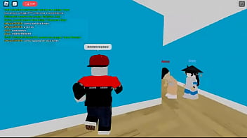 Mulher sendo comida em um lugar escondido ela não sabia que estava sendo assediada vídeo foi gravado em 2022