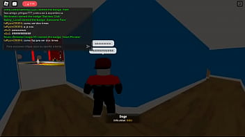 Mulher sendo comida em um lugar escondido ela não sabia que estava sendo assediada vídeo foi gravado em 2022