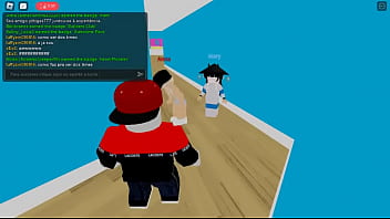 Mulher sendo comida em um lugar escondido ela não sabia que estava sendo assediada vídeo foi gravado em 2022