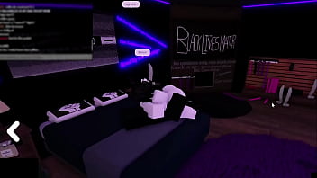 White bitch devours cock