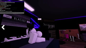 White bitch devours cock