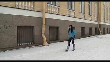 Slut knows how to cum a lot