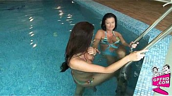 Lesbian desires 1303