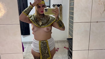 Nossa ele meteu tanto no cuzinho e na bucetinha que gozei muito no pau dele sem preservativo