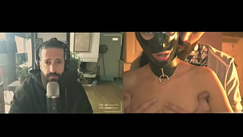 Follando kinky con una latina de mascara de latex muy ardiente