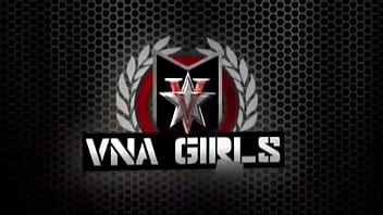 Asian bj diva maxine x makes scott rhodes cum so hard on her