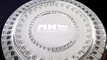 Asian bj diva maxine x makes scott rhodes cum so hard on her