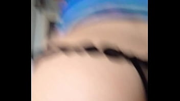 Tirandome a mi culona con tanguita rica