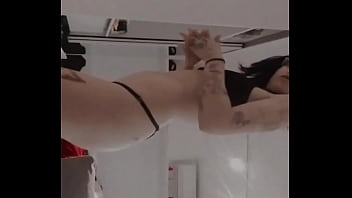 Oi moh passando aqui pra avisar que eu estou fazendo live no câmera privê todo dia