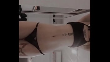 Oi moh passando aqui pra avisar que eu estou fazendo live no câmera privê todo dia