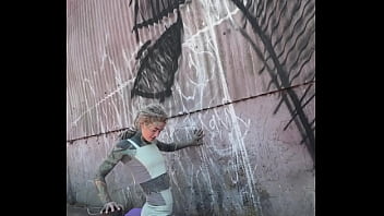 What a training…bitten by a wasp in the middle finger i think it’s a sign to rise the middle finger more often