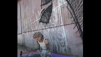 What a training…bitten by a wasp in the middle finger i think it’s a sign to rise the middle finger more often