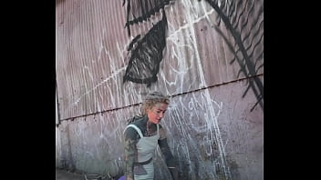 What a training…bitten by a wasp in the middle finger i think it’s a sign to rise the middle finger more often