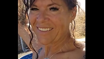 Have a sultry saturday thehotgilftour