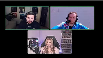 Twitch thot falls in love with michael does life