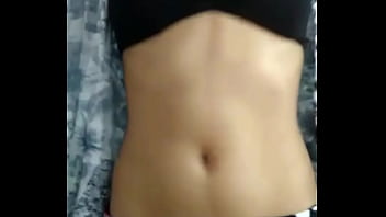 Nonton Sexy Belly Shake Naval Show thumbnail