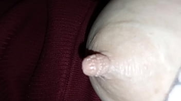 Bagno di latte dal capezzolo