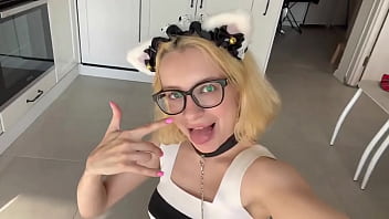 Leave Any Comment If You Like My Look #blonde #teen #amateur #cosplay #dancegirl #glasses thumbnail