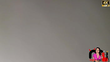 Esse corno do caralho adora levar sua esposa para foder com desconhecidos no gloryhole