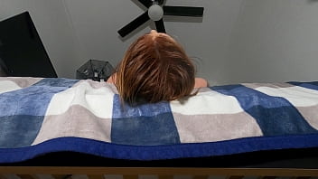 Gamers gets his dick sucked