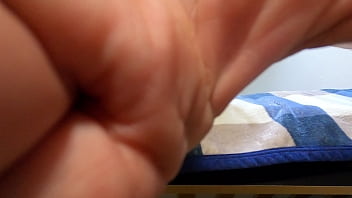 Gamers gets his dick sucked