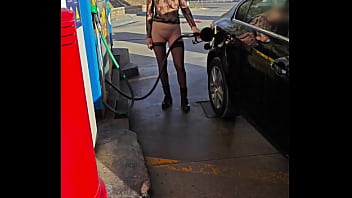 Flashing at a petrol station